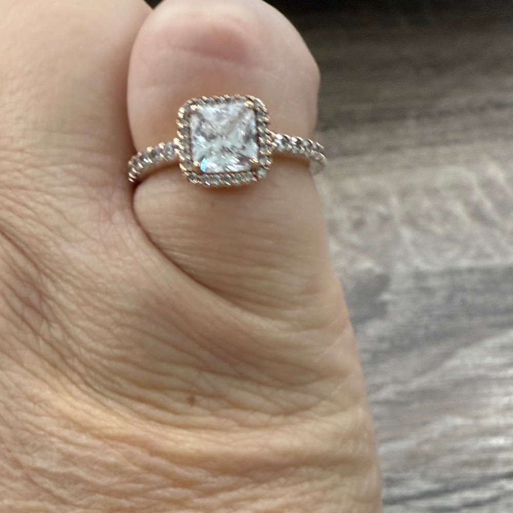 Pandora rose Gold Women's Ring, size 5.